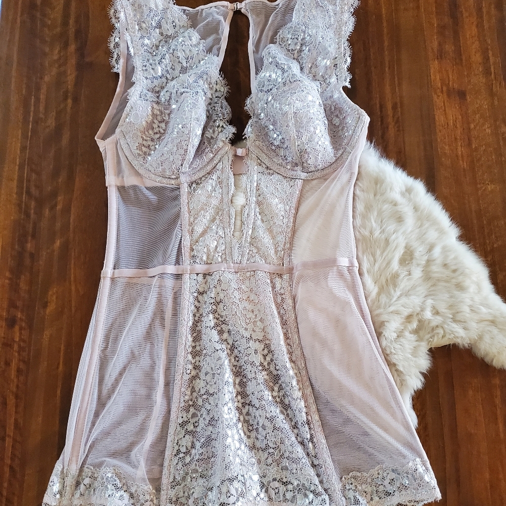 Victoria's Secret Dream Angels Pink/Silver Wicked Lace & Mesh Garter Slip